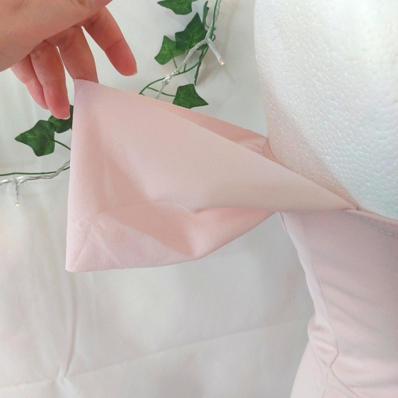 PrettyLittleThing Pink High Split Leg Gown Maxi Bardot Dress Wedding Event Sz 10 - Picture 6 of 8